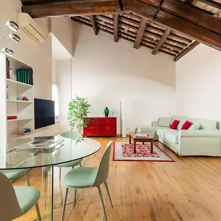 Historic Palazzo Altieri Loft By Romeloft Apartment