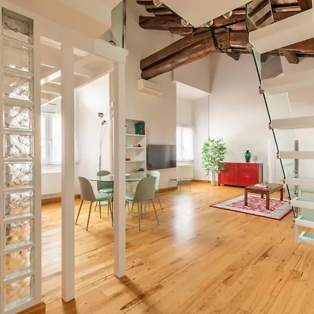 Pantheon Palace Loft By Romeloft