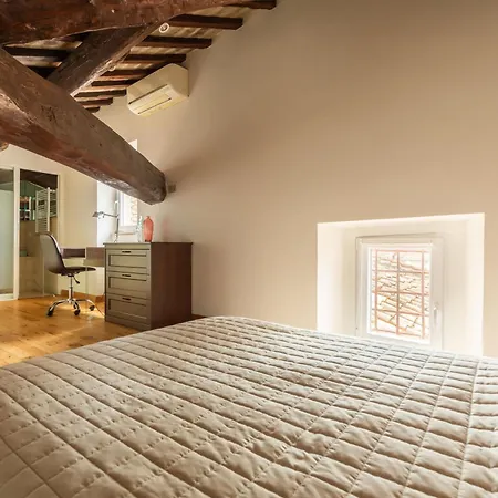 Apartment Historic Palazzo Altieri Loft By Romeloft Rome